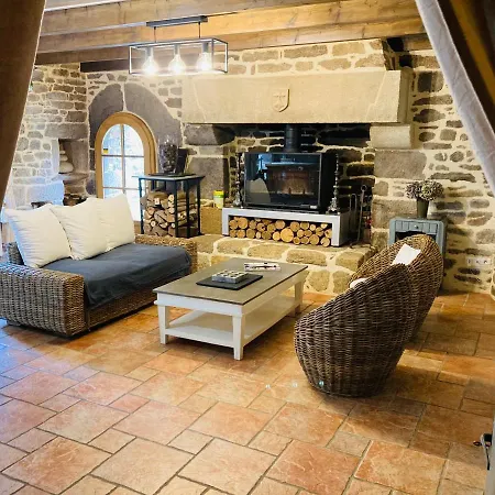 Maison de caractère datant de 1739 Quistinic Extérieur photo